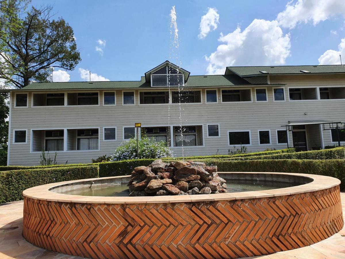 Pousada Golden Garden Hotel Caxambu Exterior photo