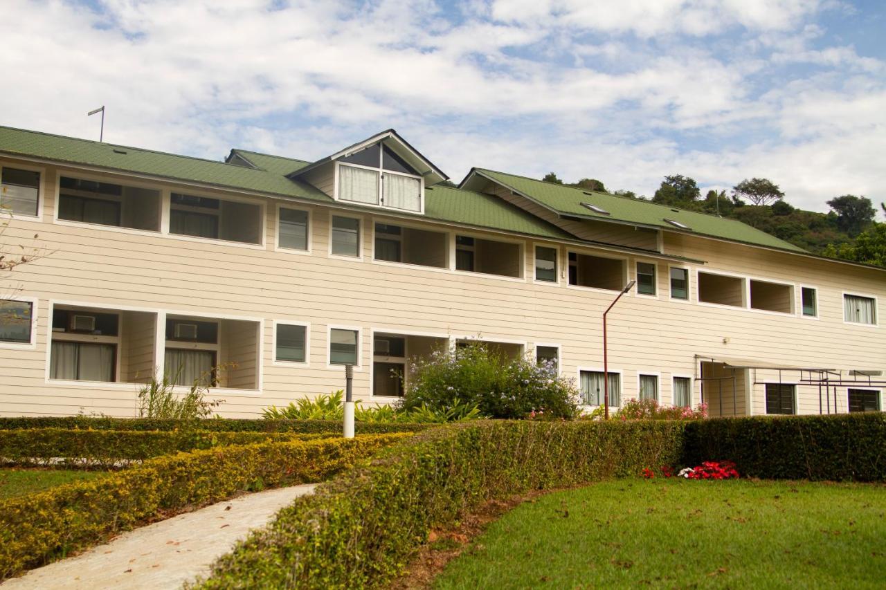 Pousada Golden Garden Hotel Caxambu Exterior photo